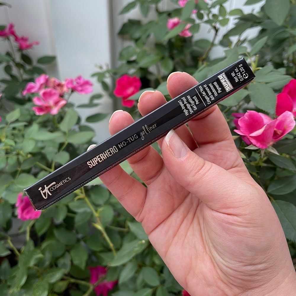 It Cosmetics - Superhero No Tug Gel Liner - Brilliant Brown - Picture 9 of 9